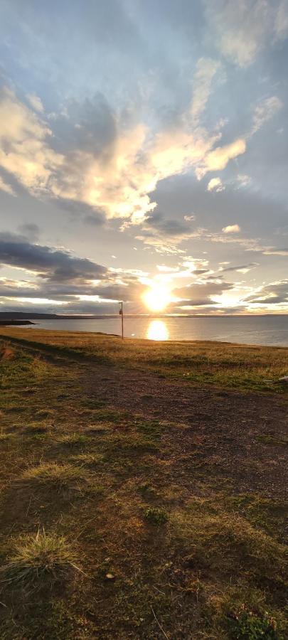 Happy-Cove Guesthouse - By The Sea Bakkafjorthur Eksteriør billede