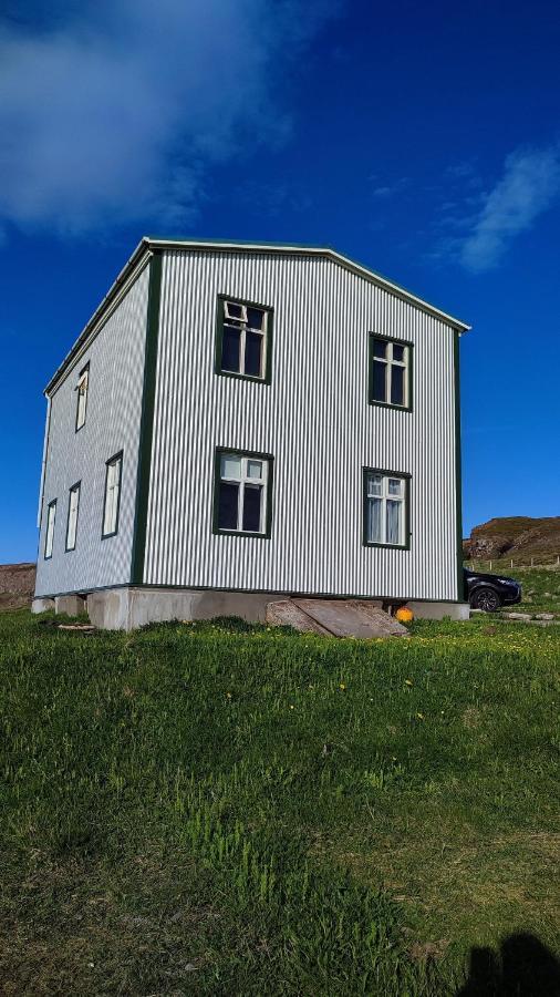 Happy-Cove Guesthouse - By The Sea Bakkafjorthur Eksteriør billede